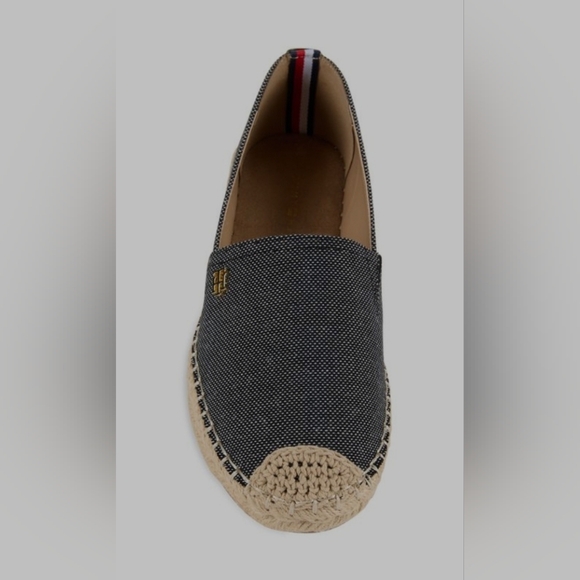 NWOT Tommy Hilfiger Slip-On Espadrille Shoes Size 8.5 - Picture 2 of 9